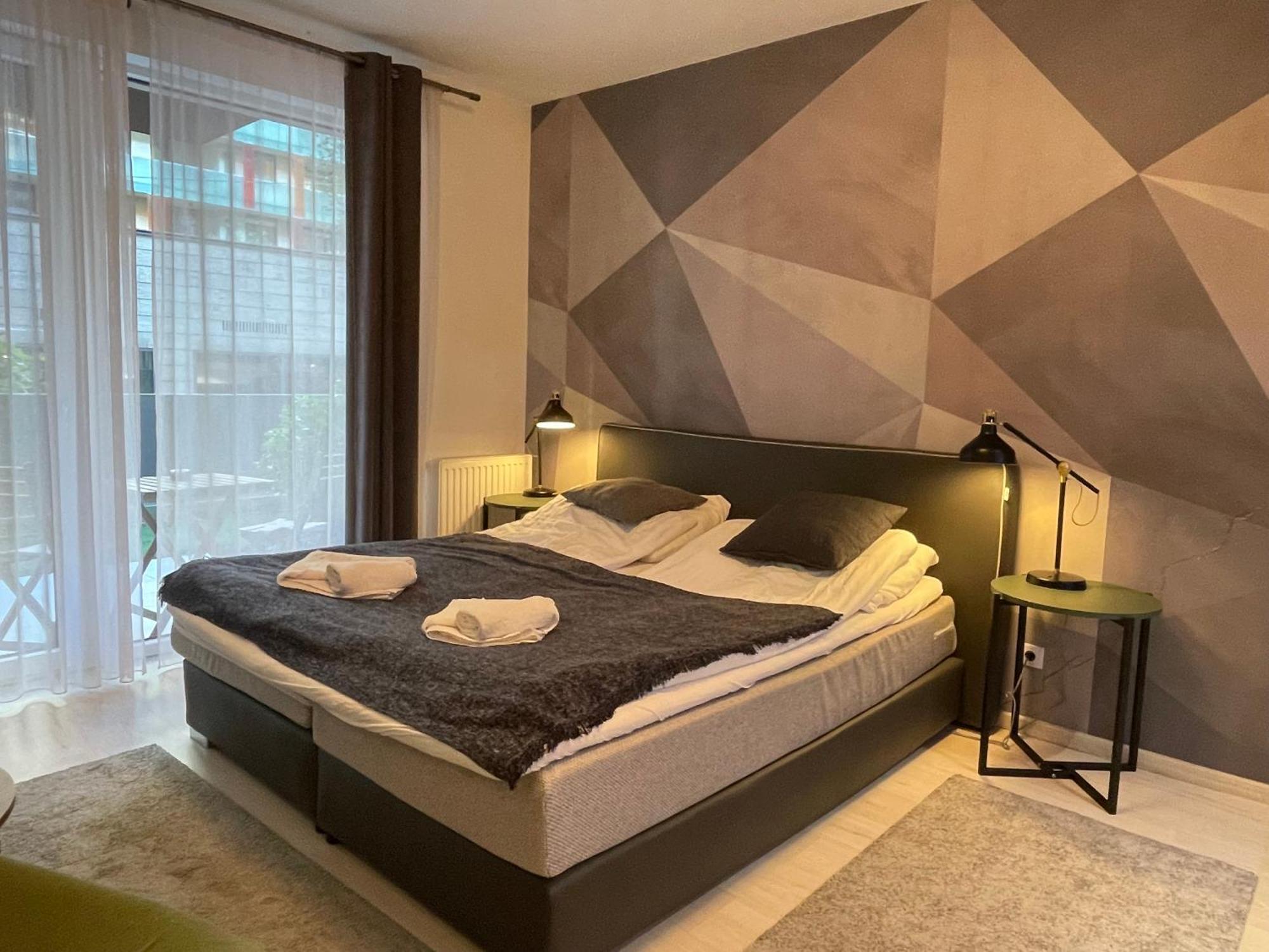Bright Harmony Close To Downtown Apartment Budapest